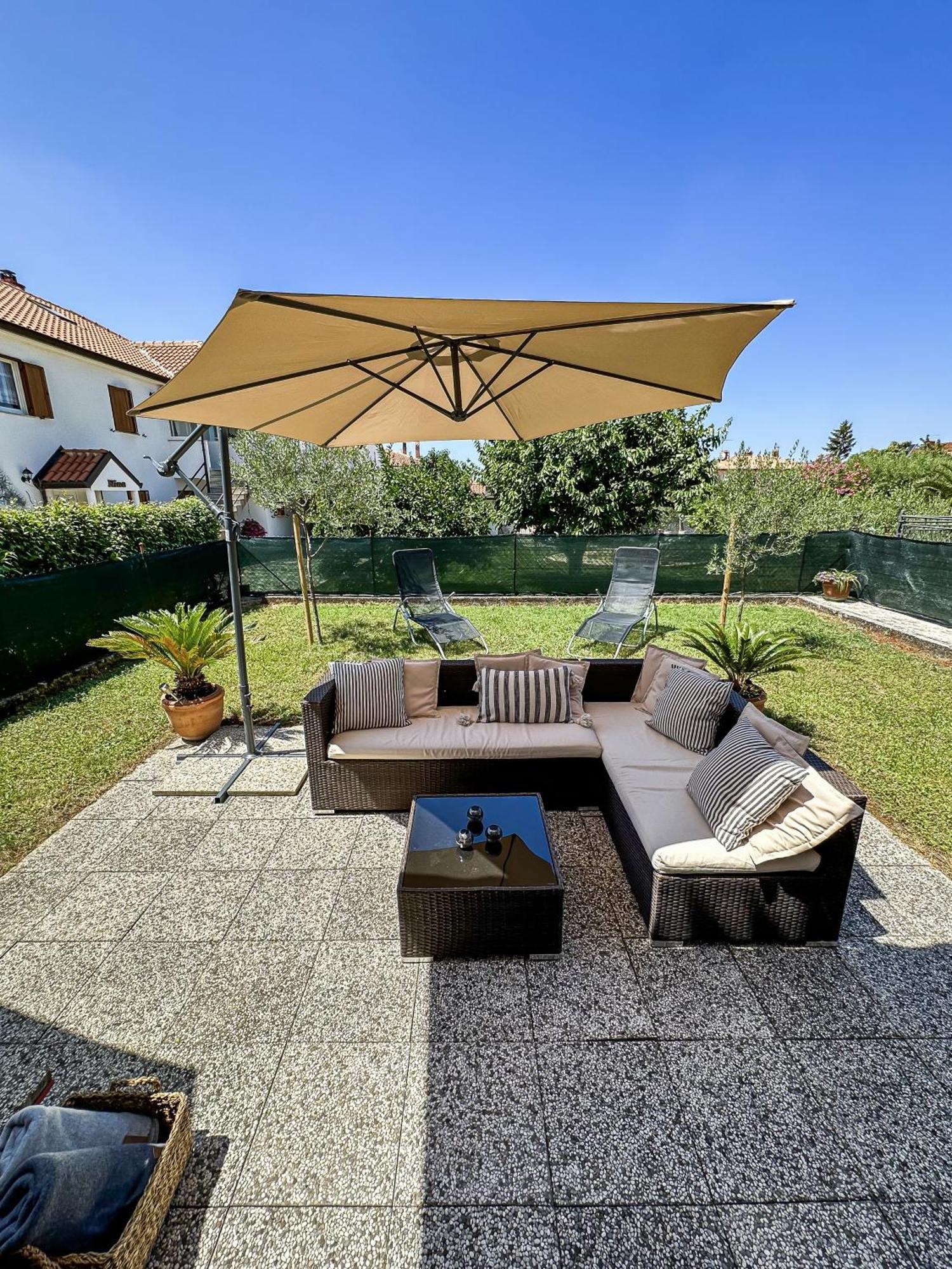 Apartments Dent Умаг Екстериор снимка
