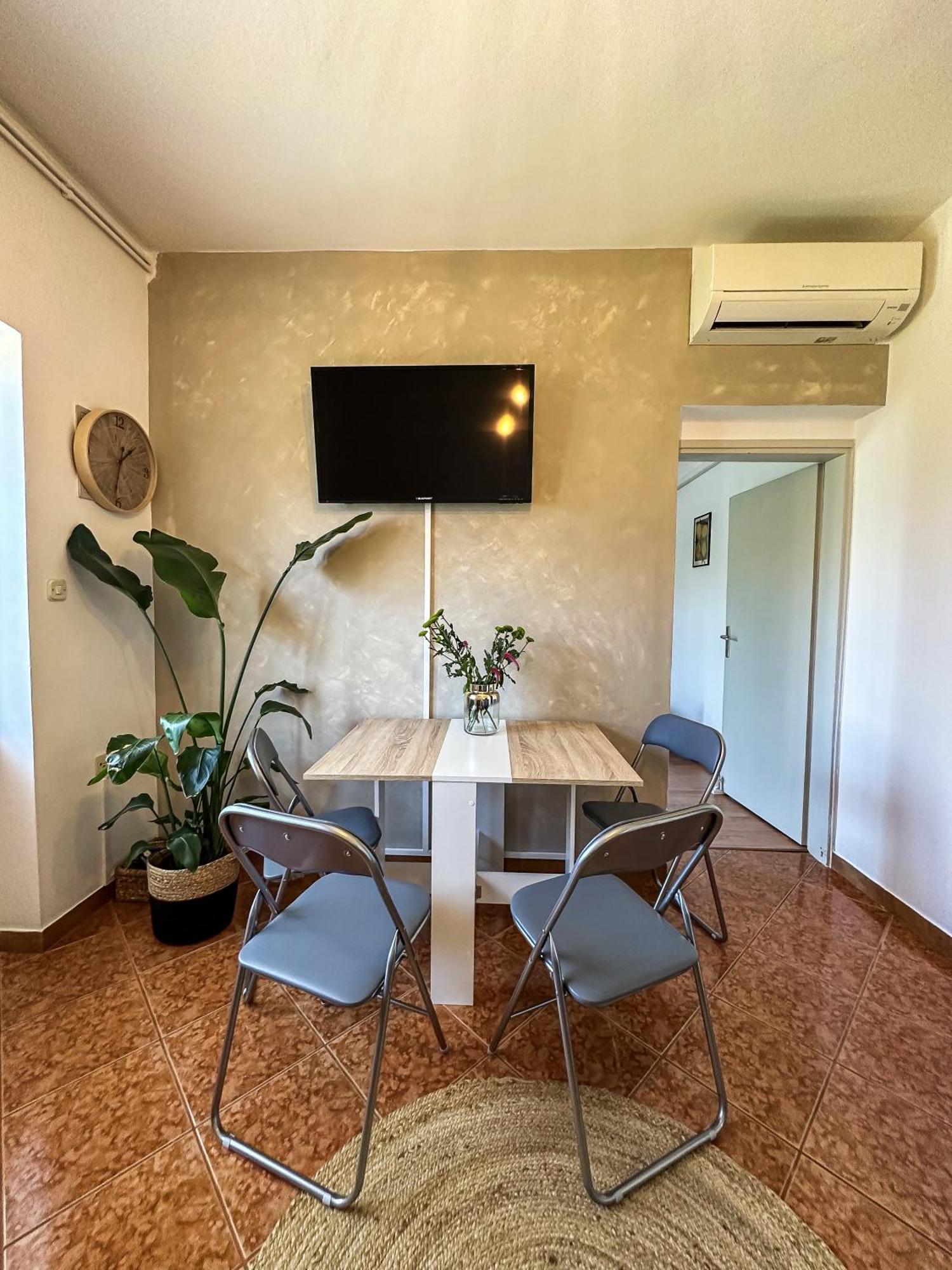 Apartments Dent Умаг Екстериор снимка